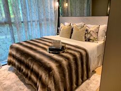 Haus On Handy (D9), Condominium #509405291